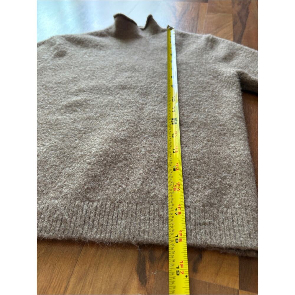 Zara Woman’s Short-Sleeve Turtleneck Sweater in Taupe Size S - Picture 6 of 8